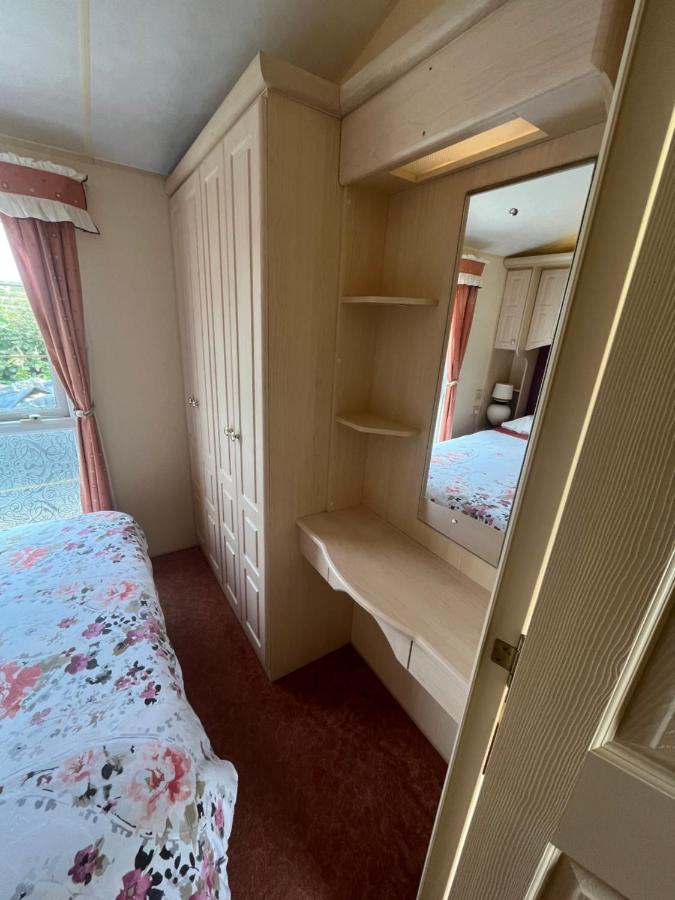 Seaside Chalet Villa Quilty ภายนอก รูปภาพ